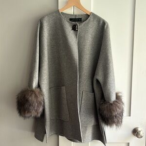 Zara gray wool blend poncho-style cape coat with faux fur cuffs (detachable)